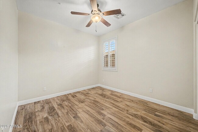 Building Photo - 7103 W Lone Tree Trail