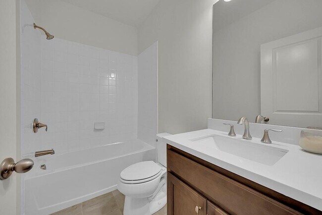 Building Photo - 6807 Encore Blvd