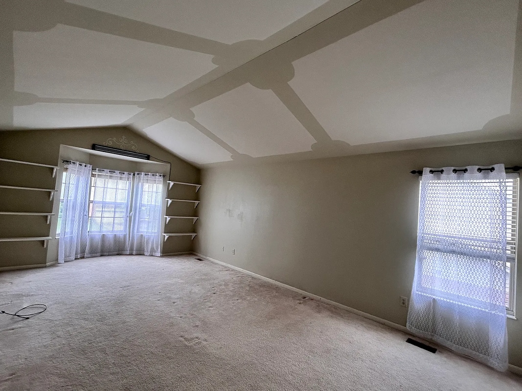 Building Photo - 9161 Nottingham Way