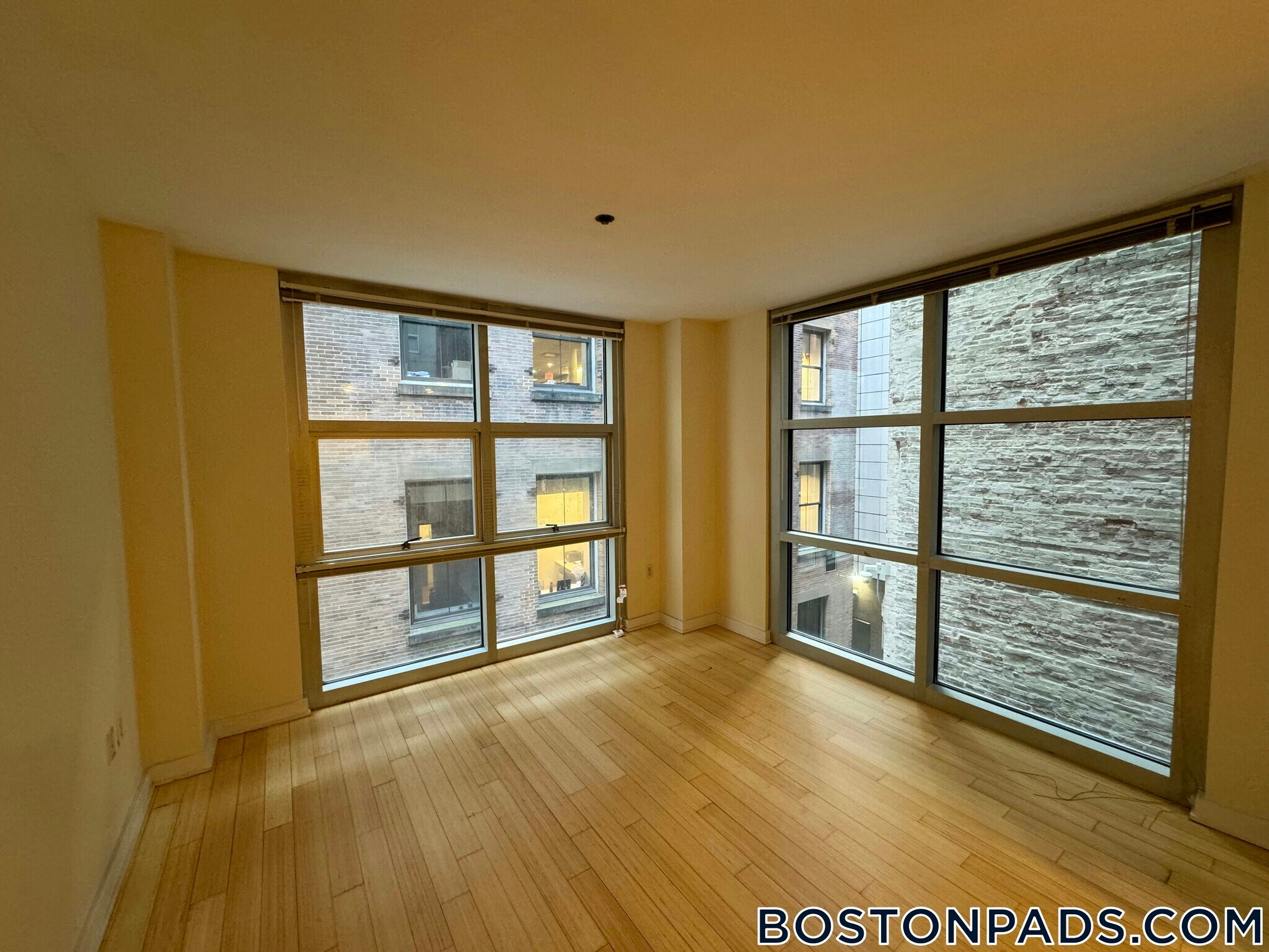 Building Photo - 40 Boylston St