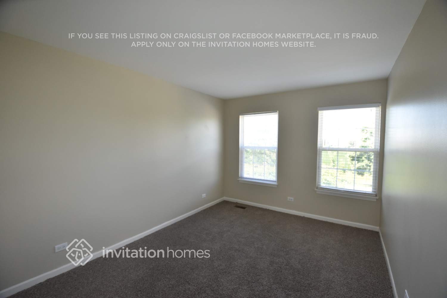 Building Photo - 290 S Annandale Dr