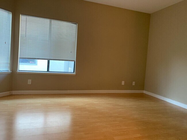 Building Photo - 3725 Terstena Pl