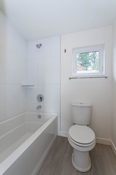 Building Photo - 12672 60th Ave S