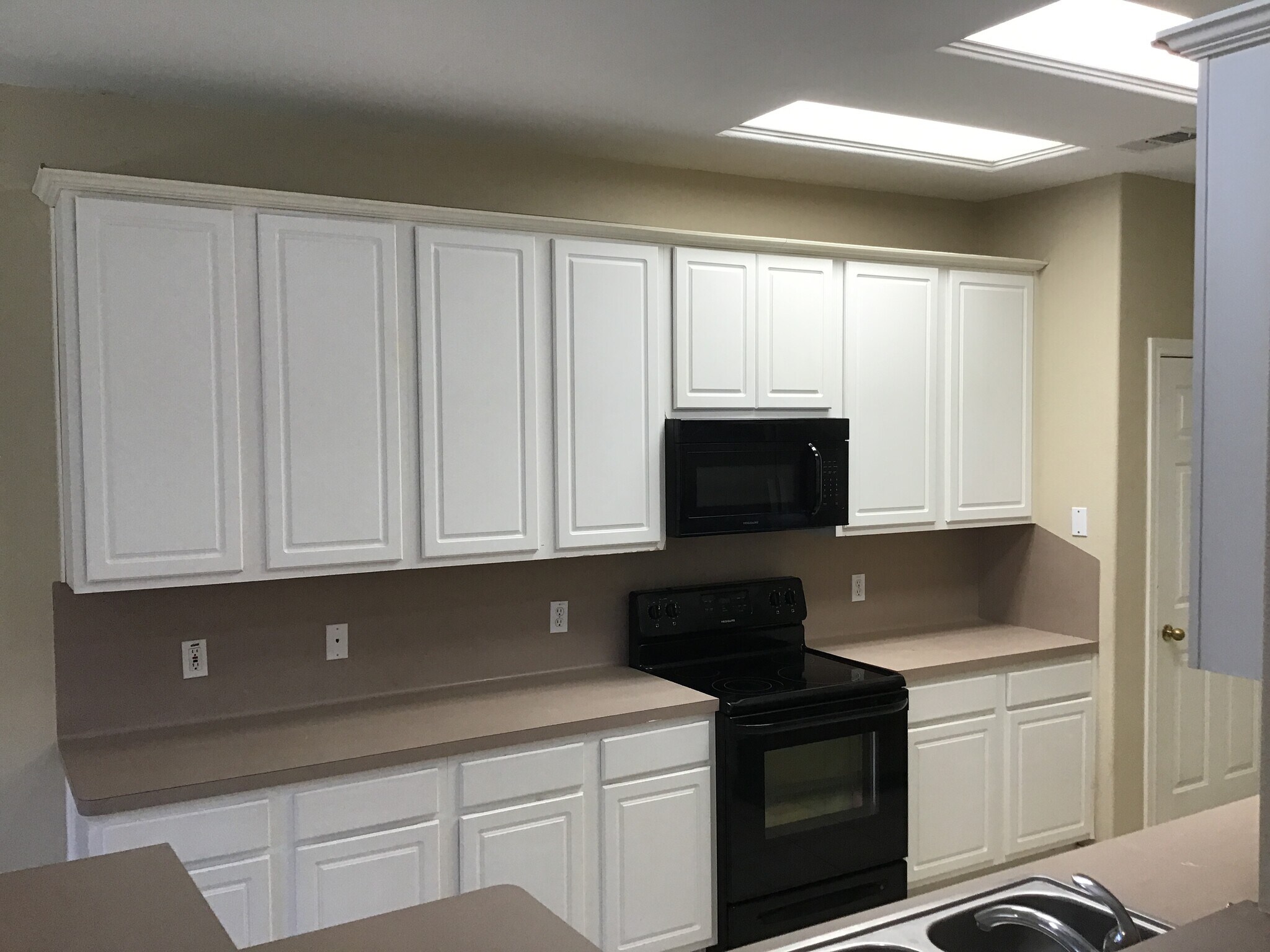 Building Photo - 16650 Beckland Ln