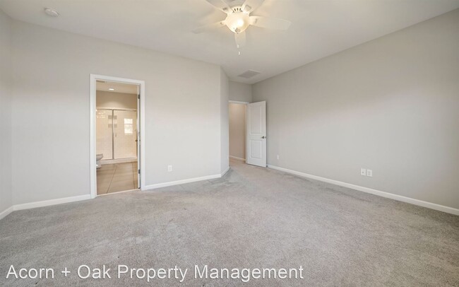 Building Photo - 3 br, 2.5 bath House - 239 Rubrum Drive