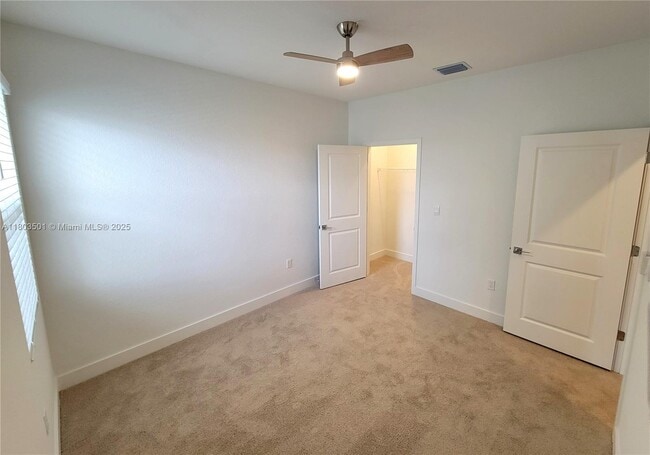 Building Photo - 263 SW 169th Ln
