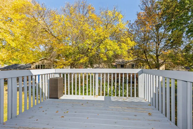 Building Photo - 8246 Douglas Cir N