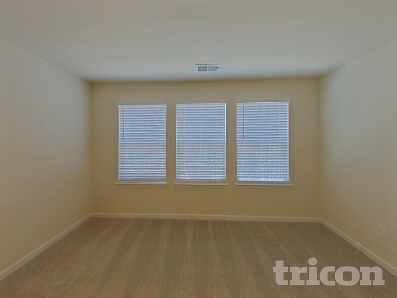 Building Photo - 1108 Bandon Dr