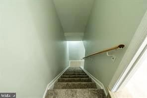 Building Photo - 19 Earth Star Pl