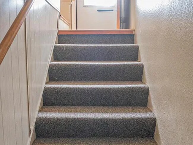 Building Photo - 1609 13th Avenue - B