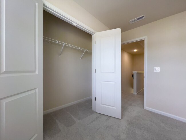 Building Photo - 1836 Autumn Mist