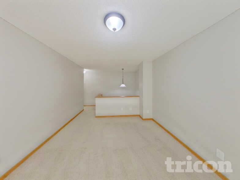 Building Photo - 14397 Banyan Ln