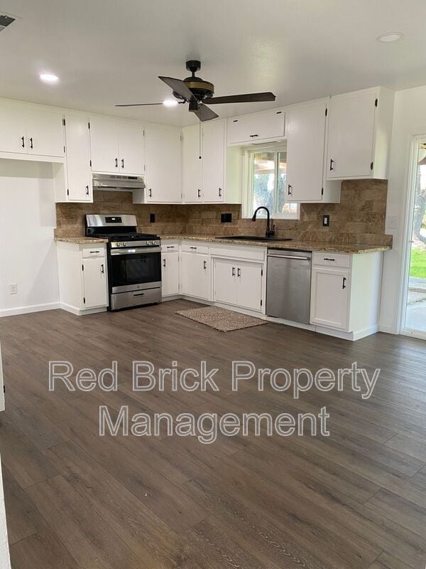 Building Photo - 5416 Mulberry Ave