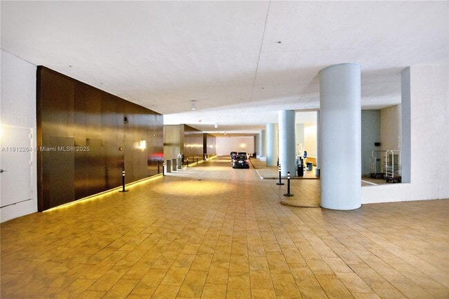 Building Photo - 50 Biscayne Blvd