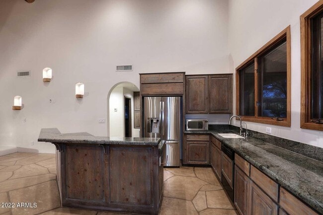 Building Photo - 28685 N 73rd St