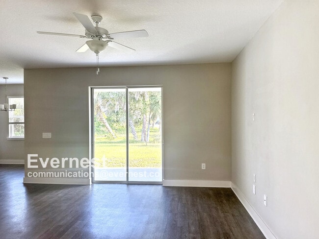 Building Photo - 4336 Las Almanos Ave