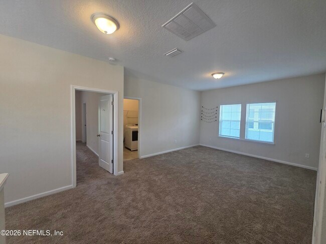 Building Photo - 2122 Hawkeye Pl
