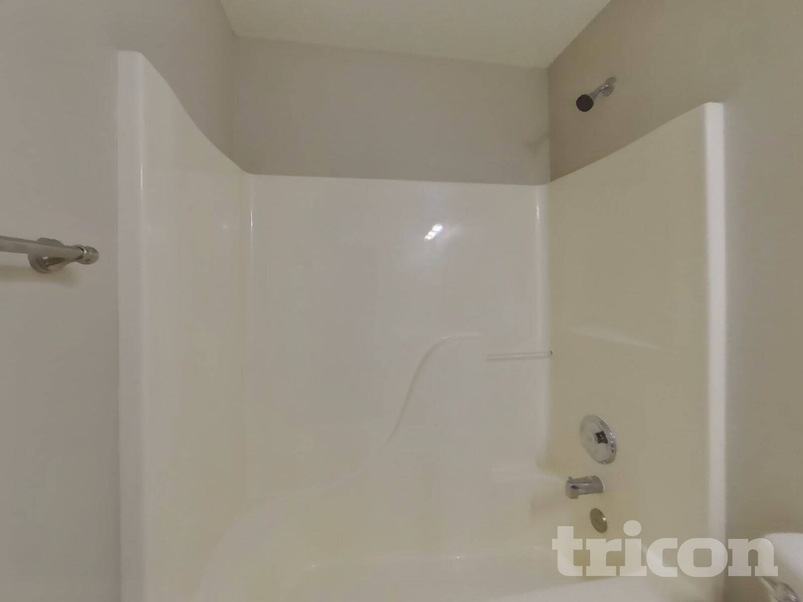 Building Photo - 676 Blue Meadow Dr