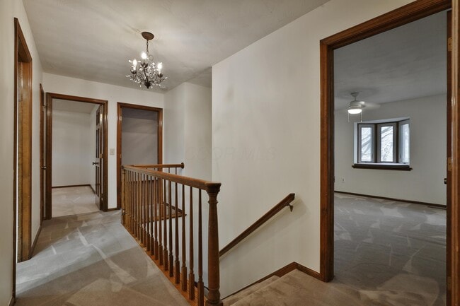 Building Photo - 453 Buckhorn Ct