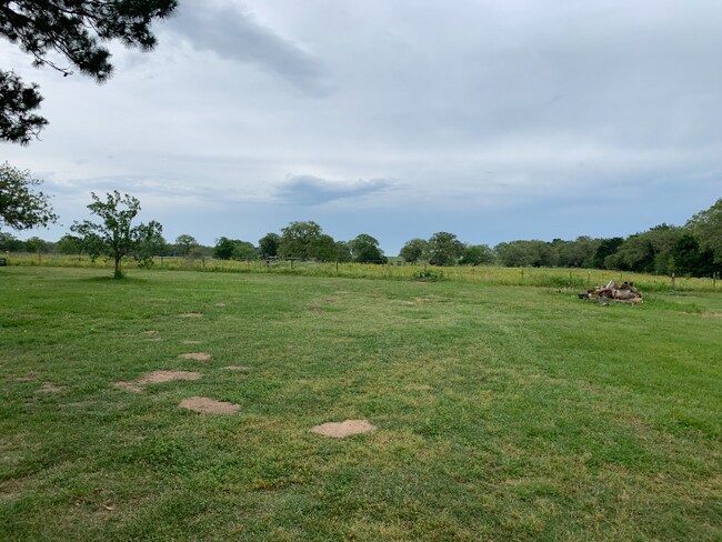 Building Photo - 4296 TX-304