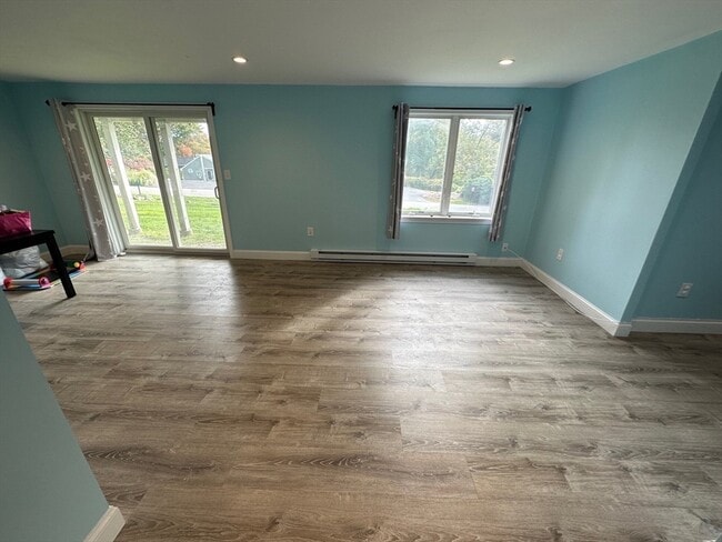Building Photo - 11 Drummer Boy Way