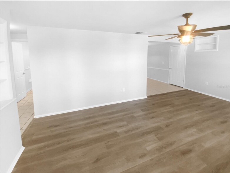 Building Photo - 3706 Cheswick Dr