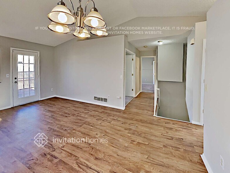 Building Photo - 18923 E Carmel Dr