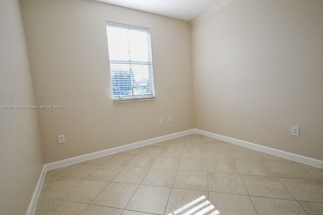 Building Photo - 8134 NW 107th Path