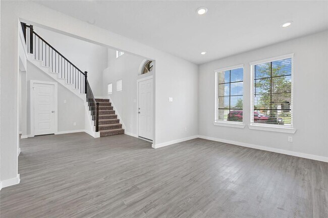 Building Photo - 8535 Oceanmist Cv Dr