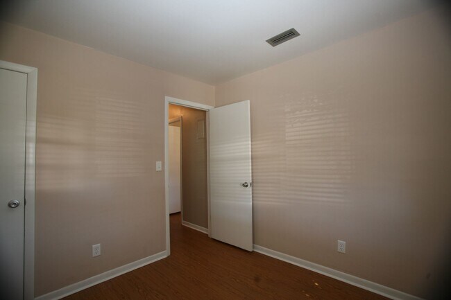 Building Photo - 3 bedroom home with large yard on the west end!