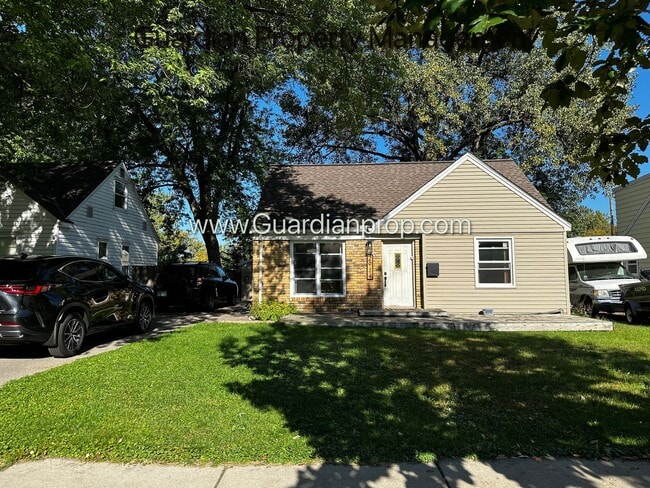 Primary Photo - St Louis Park Renovated Single Family Home...