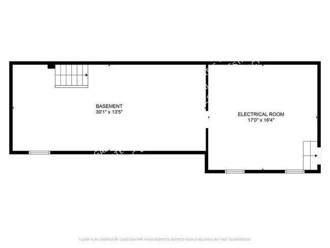 Building Photo - Spacious Renovated 3 Bedroom Duplex!