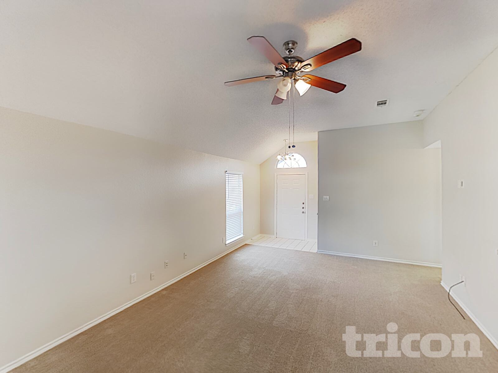 Building Photo - 1415 Develon Dr