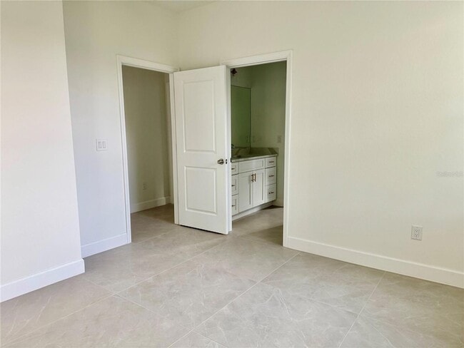 Building Photo - 13435 Bouvardia Ln