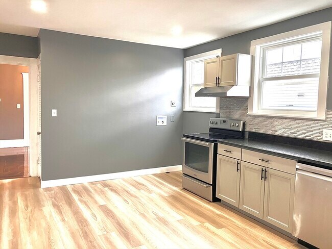 Building Photo - 20 Sweetser Terrace