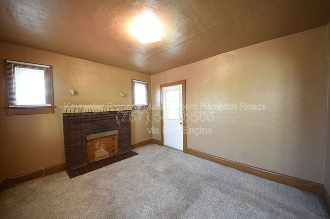 Building Photo - 365 Merrimac Ave