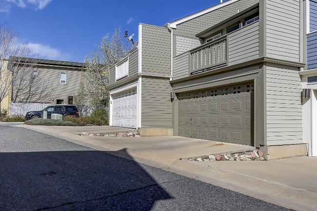 Building Photo - 440 Laramie Blvd