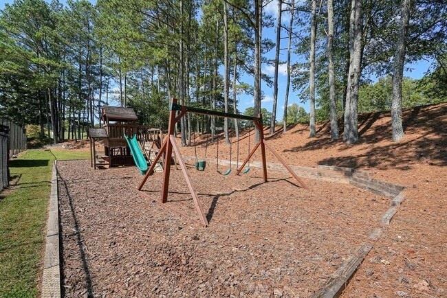 Building Photo - 177 Plantation Trce