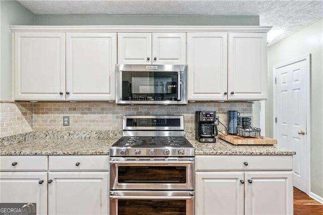 Building Photo - 2152 Marne Glen