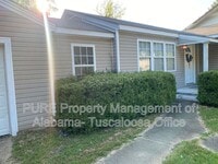 Building Photo - 2830 18th Ave