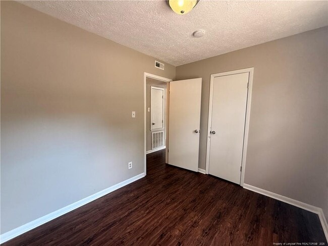 Building Photo - 4805 Fellows Ct