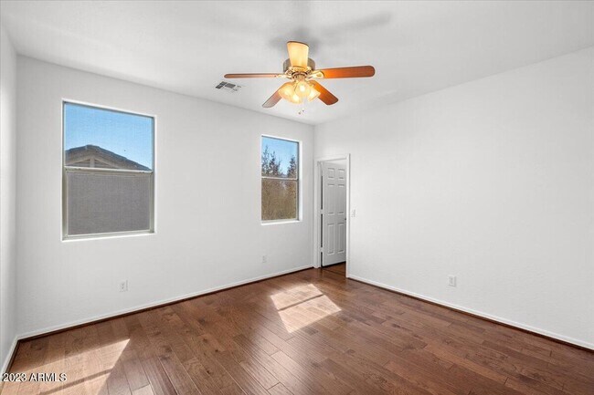 Building Photo - 4411 W Paseo Way