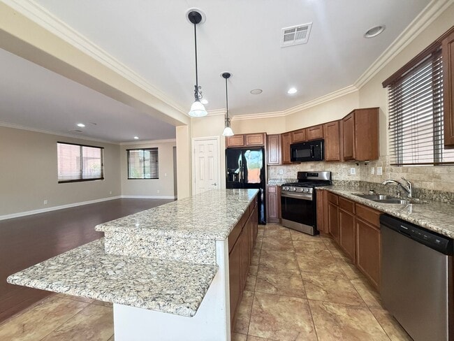 Building Photo - 116 Augusta Course Ave