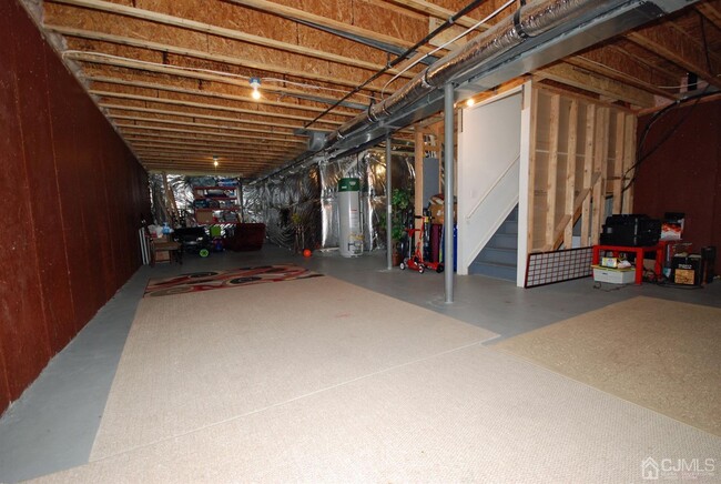 Building Photo - 2319 Berkshire Ln