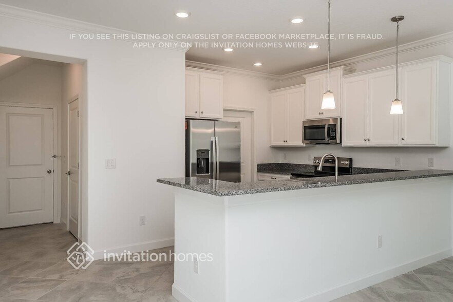 Building Photo - 3086 Bryant Park Dr