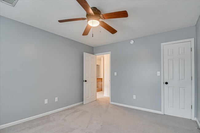 Building Photo - 4441 McManus Ct