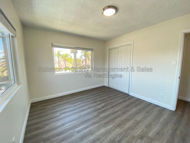 Building Photo - 1311 W Puls St
