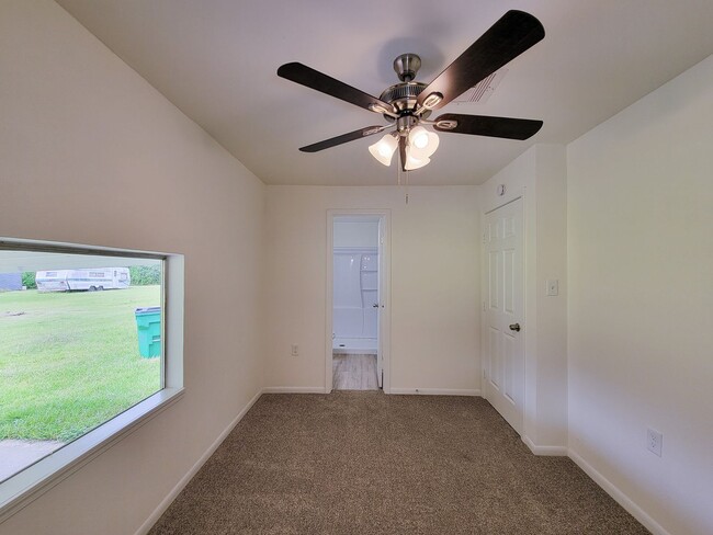 Building Photo - REMODELED 4 BEDROOM 2 BATH LEASE HOME IN A...