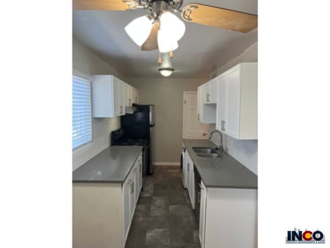 Building Photo - 5586 S Grant St