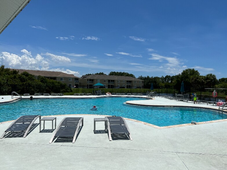 Building Photo - 6431 Cypressdale Dr